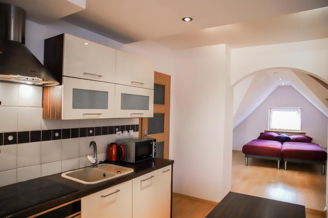 Lovely Apartment In City Center Of Jelenia Gora. Buitenkant foto